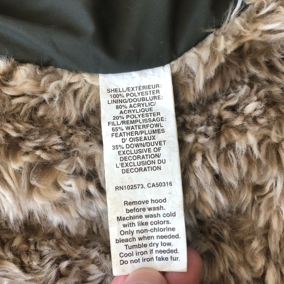 Hollister Winter Jacket Down Puffer Filler Hooded - Picture 4 of 8